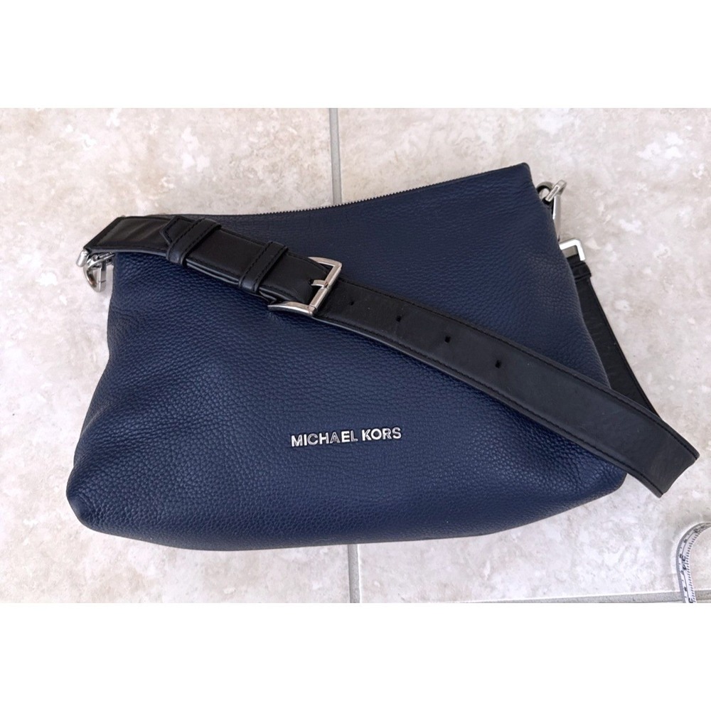 Michael Kors Blue Pebbled Leather Double Zip & Black Crossbody Strap Bag Purse